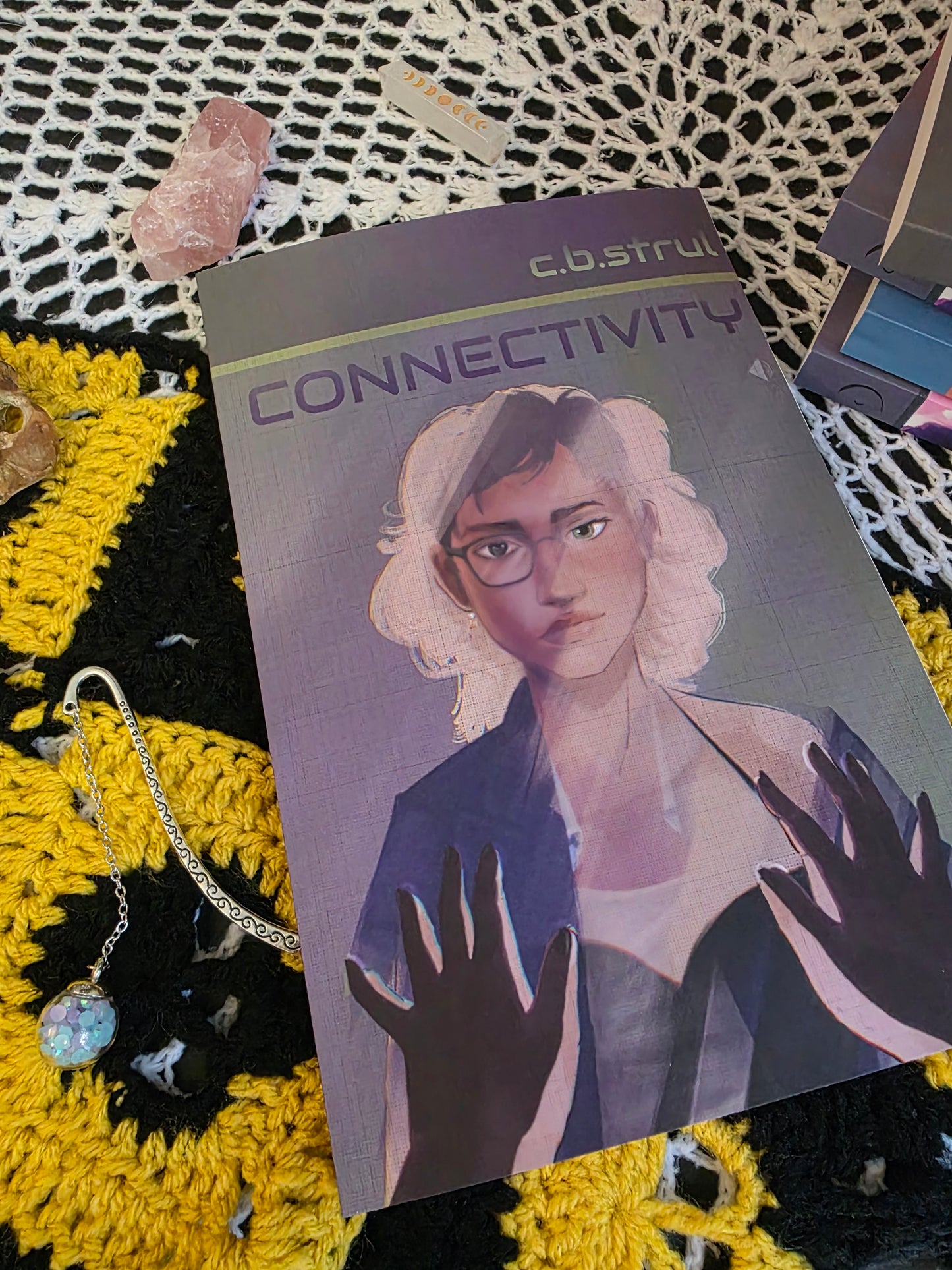 Connectivity, C B Strul