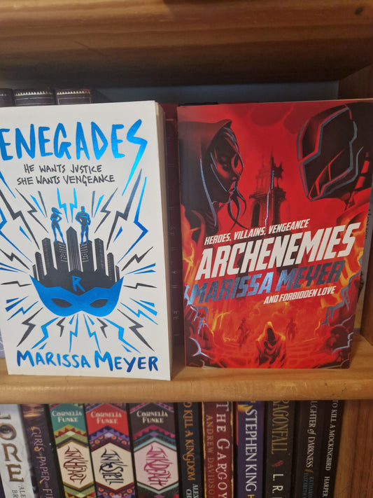 Renegades, Marissa Meyer